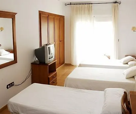 Hotel Donde Caparrós 2*