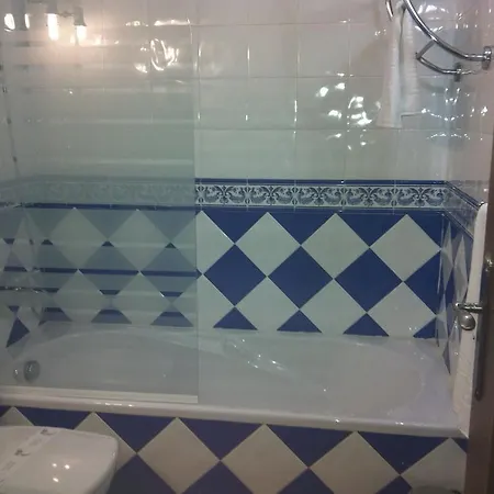 Donde Caparros Hotell